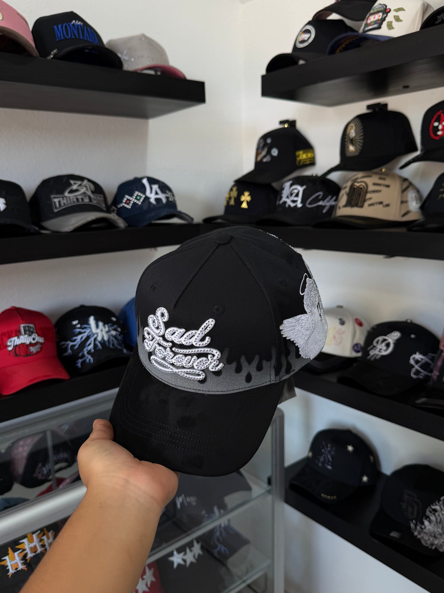 DANDY HATS X JUNIOR H "Y LLORO"