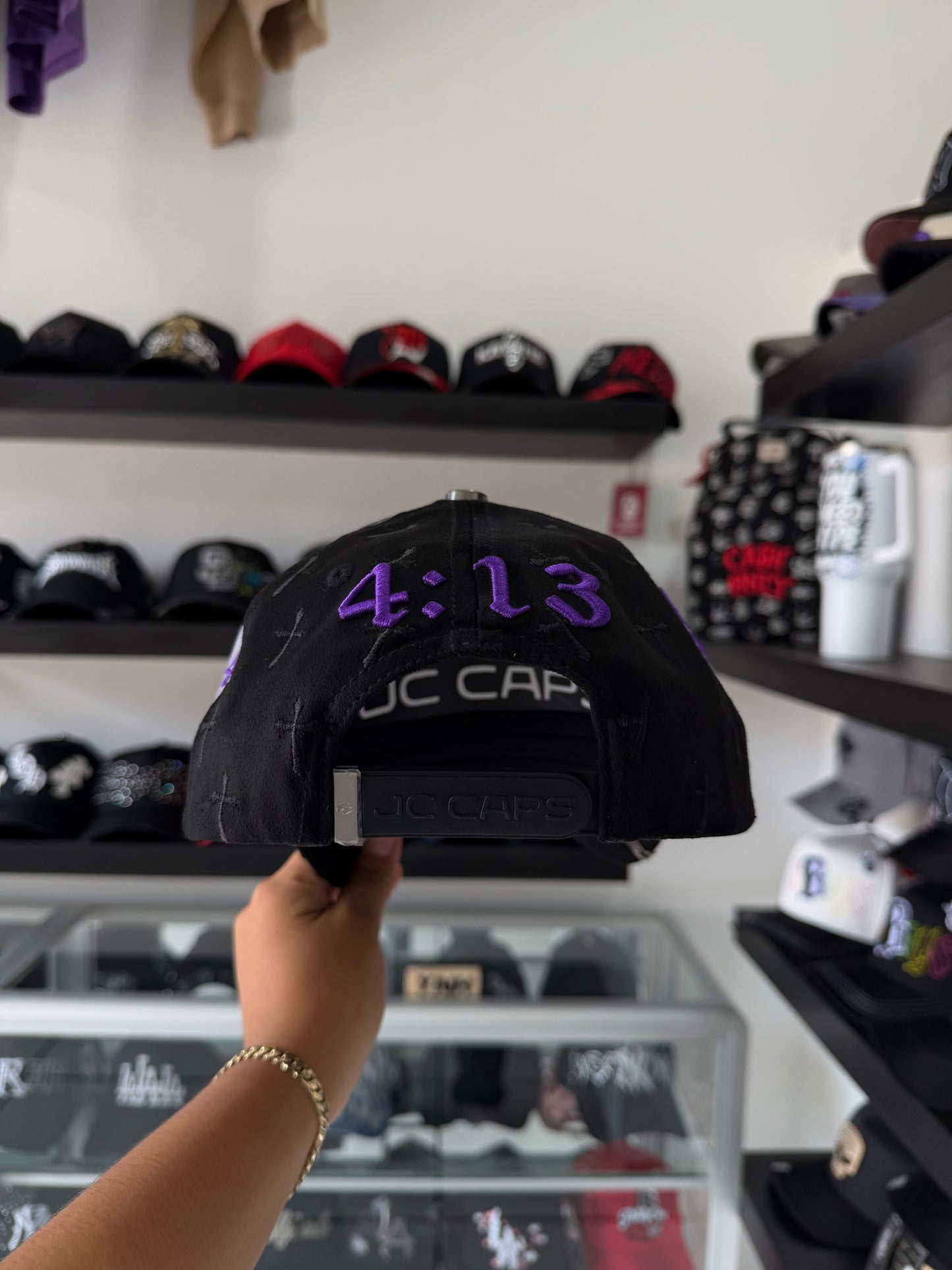 JC GORRAS "4:13"