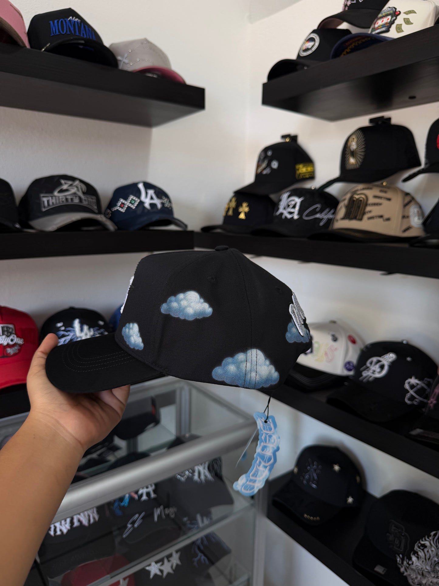 DANDY HATS X JUNIOR H "DIAS NUBLADOS"
