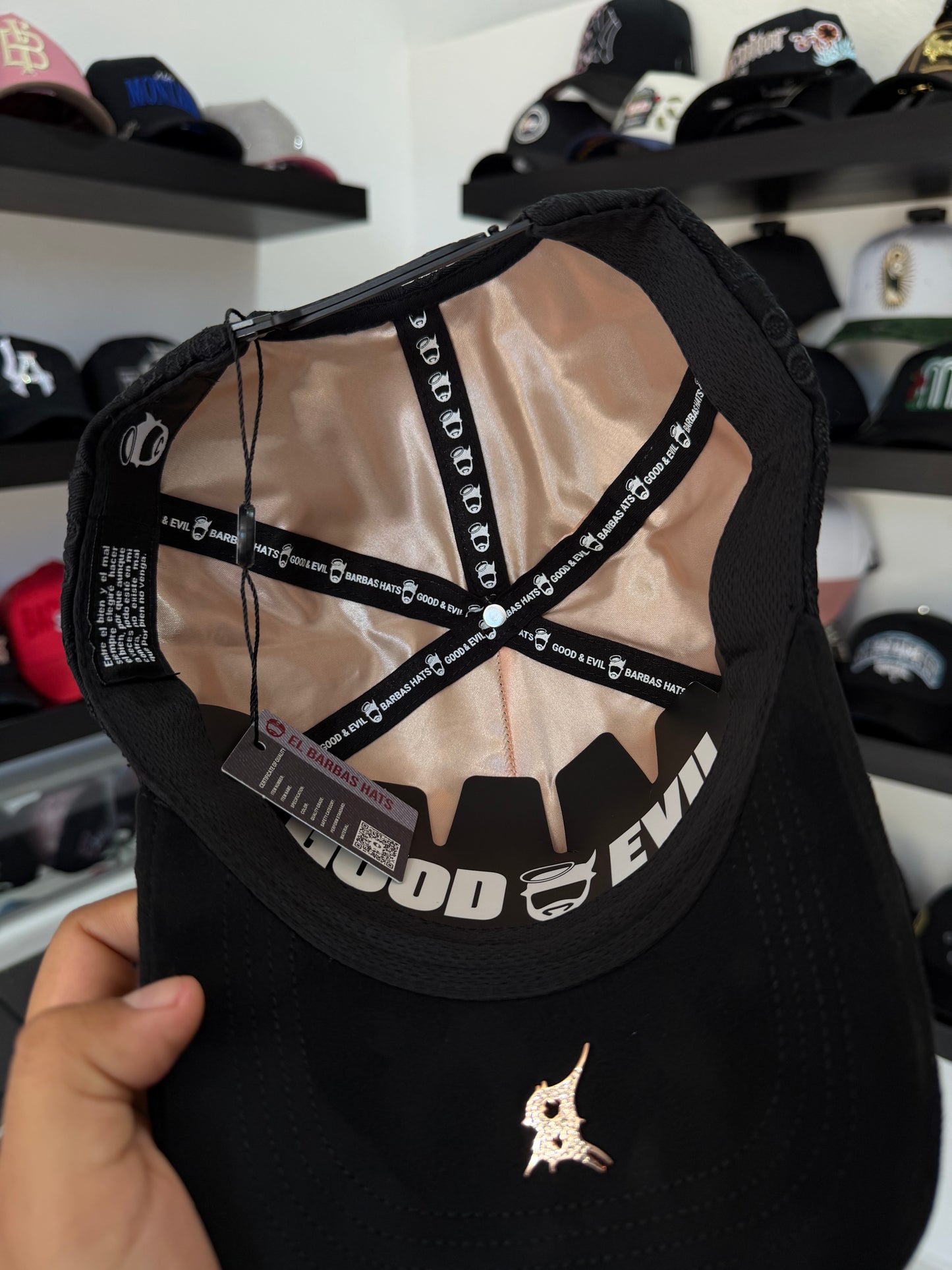 BARBAS HATS "77 THE LAST EDITION"