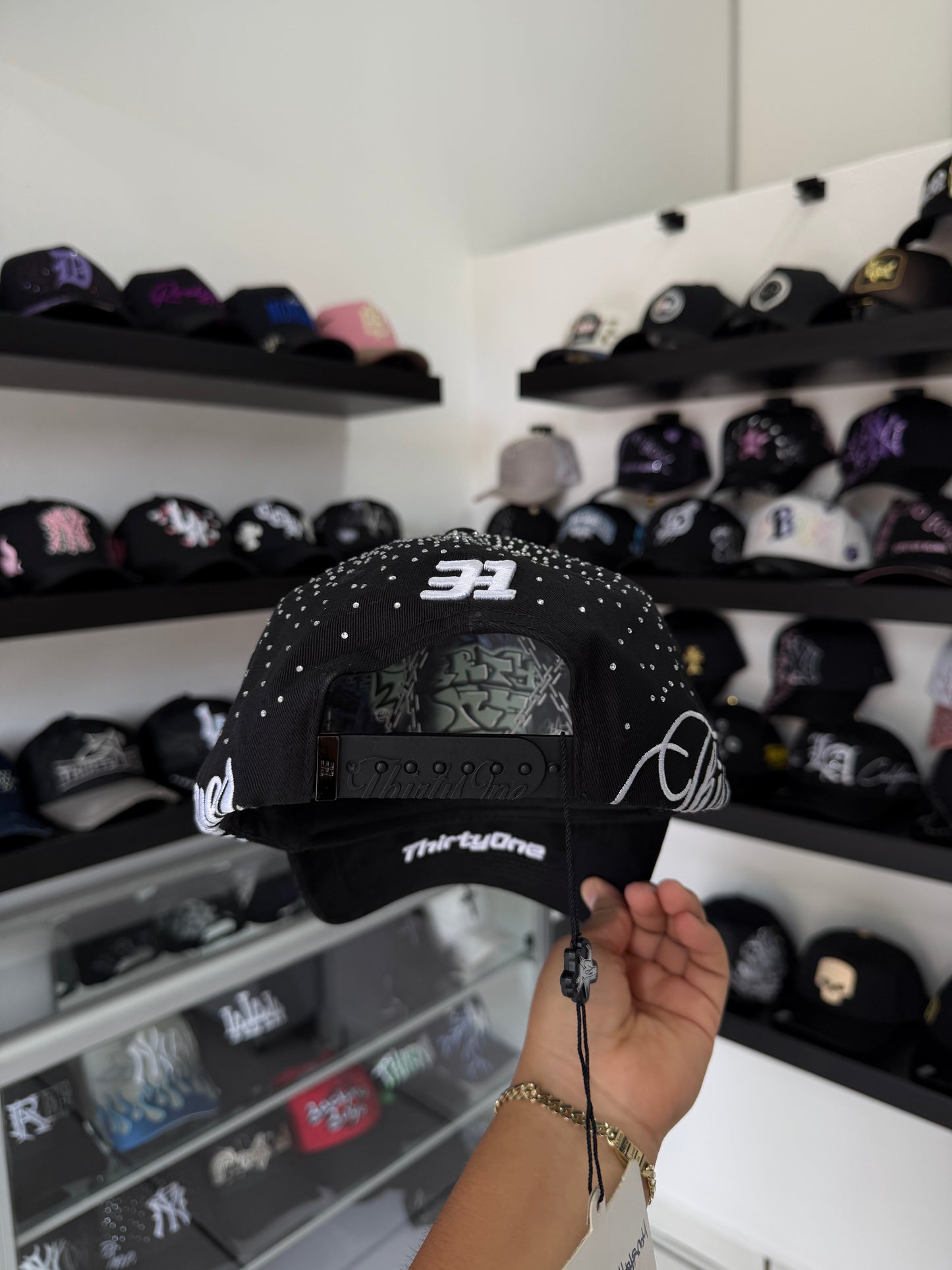 31 HATS X BACKPACK BOYZ