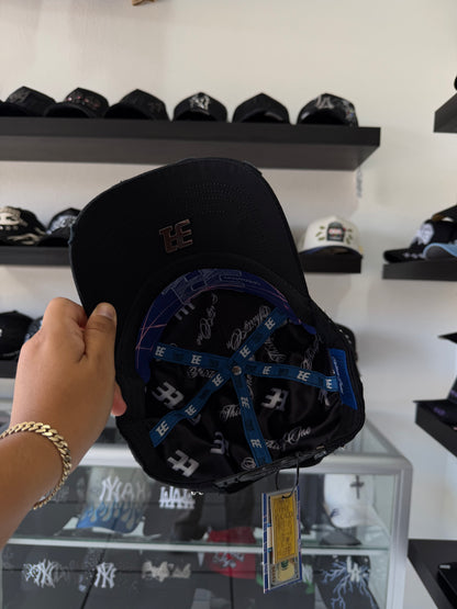 31 HATS "DIAMONTS"