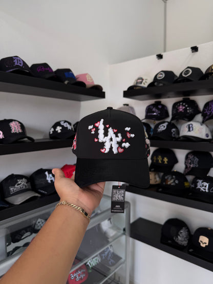 31 GORRAS "LA NUBES AMOR"