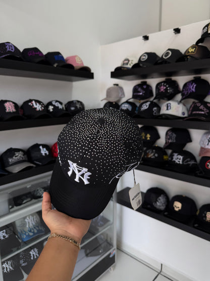 31 HATS X BACKPACK BOYZ