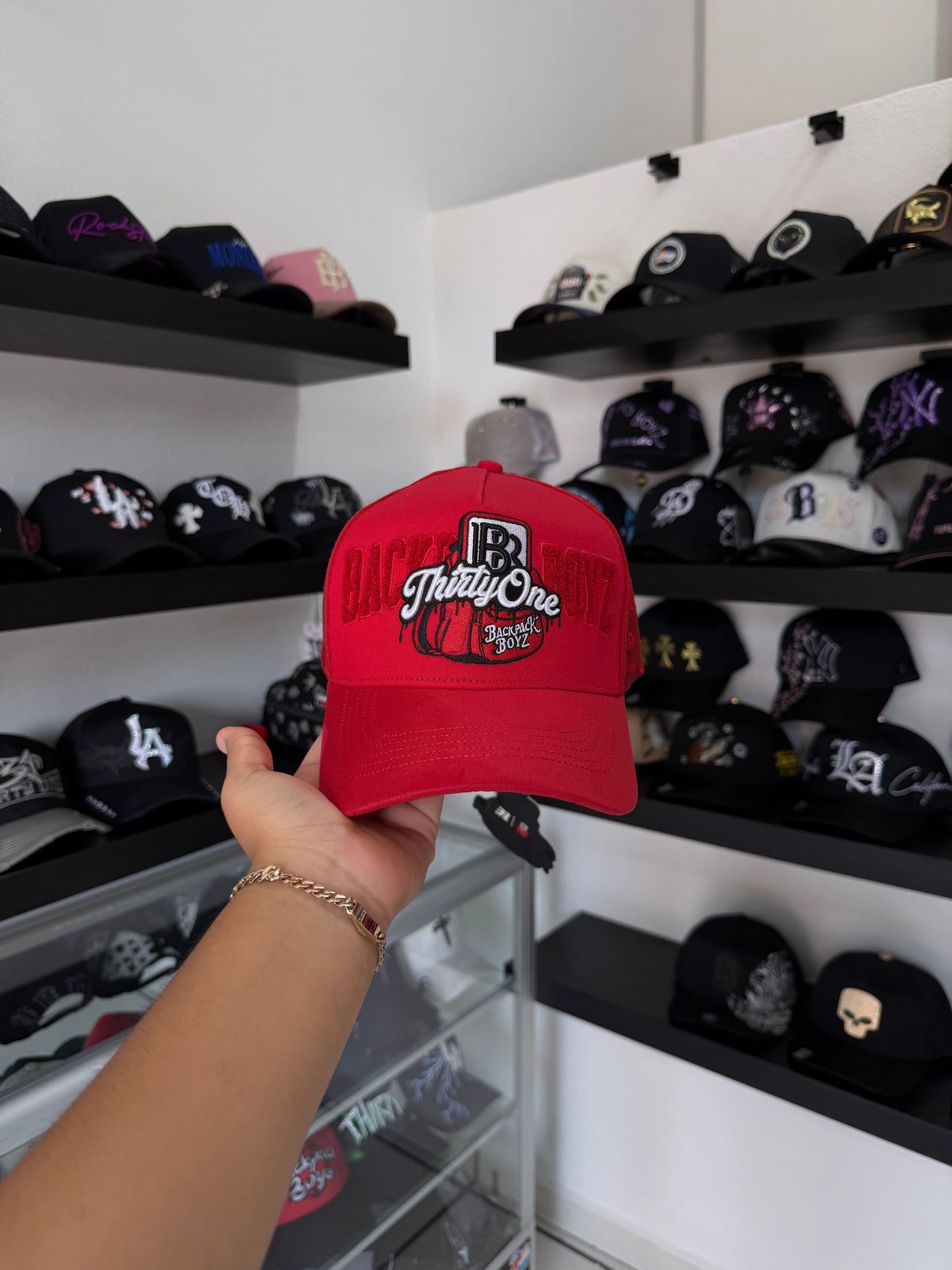 31 HATS X BACKPACK BOYZ "LA MOCHILA"