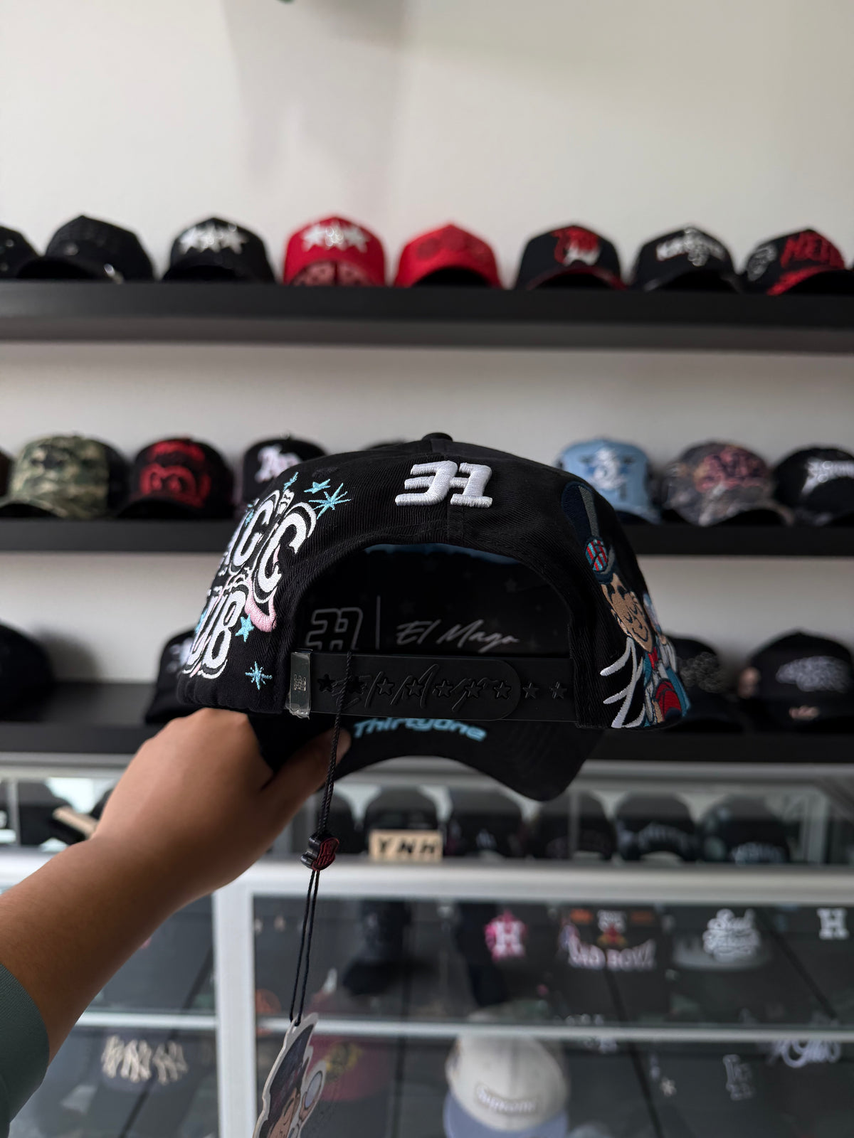 31 HATS "EL MAGO"