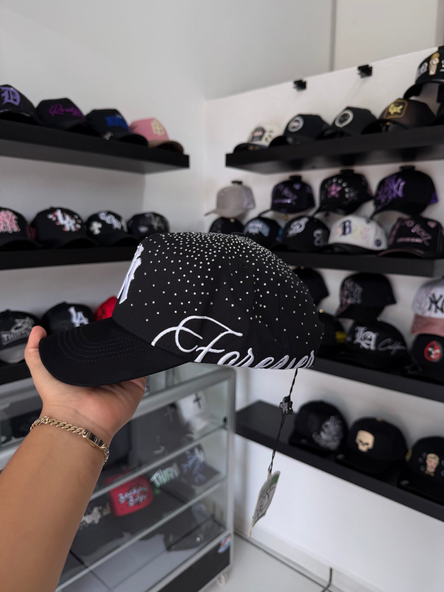 31 HATS X BACKPACK BOYZ