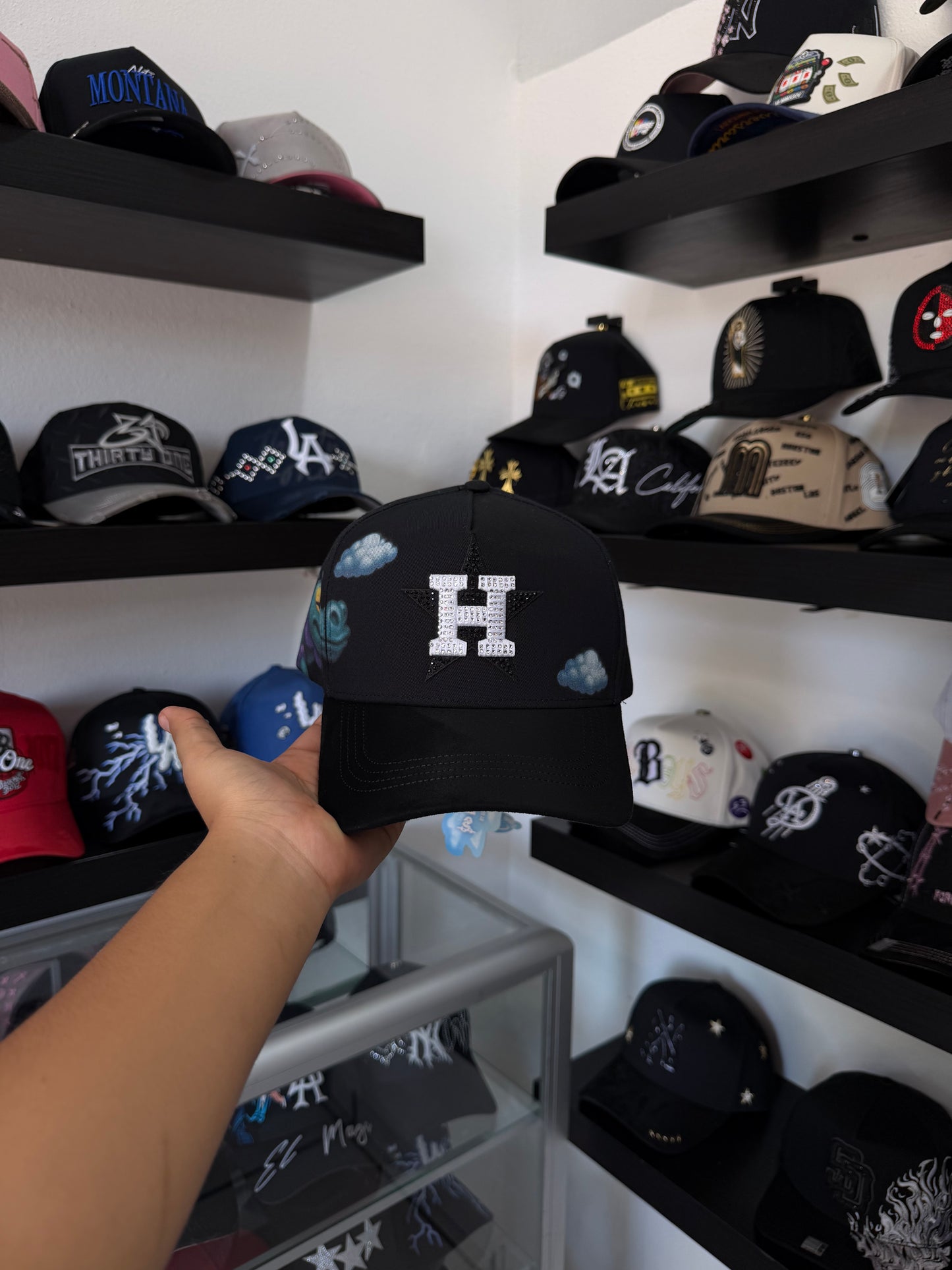 DANDY HATS X JUNIOR H "DIAS NUBLADOS"