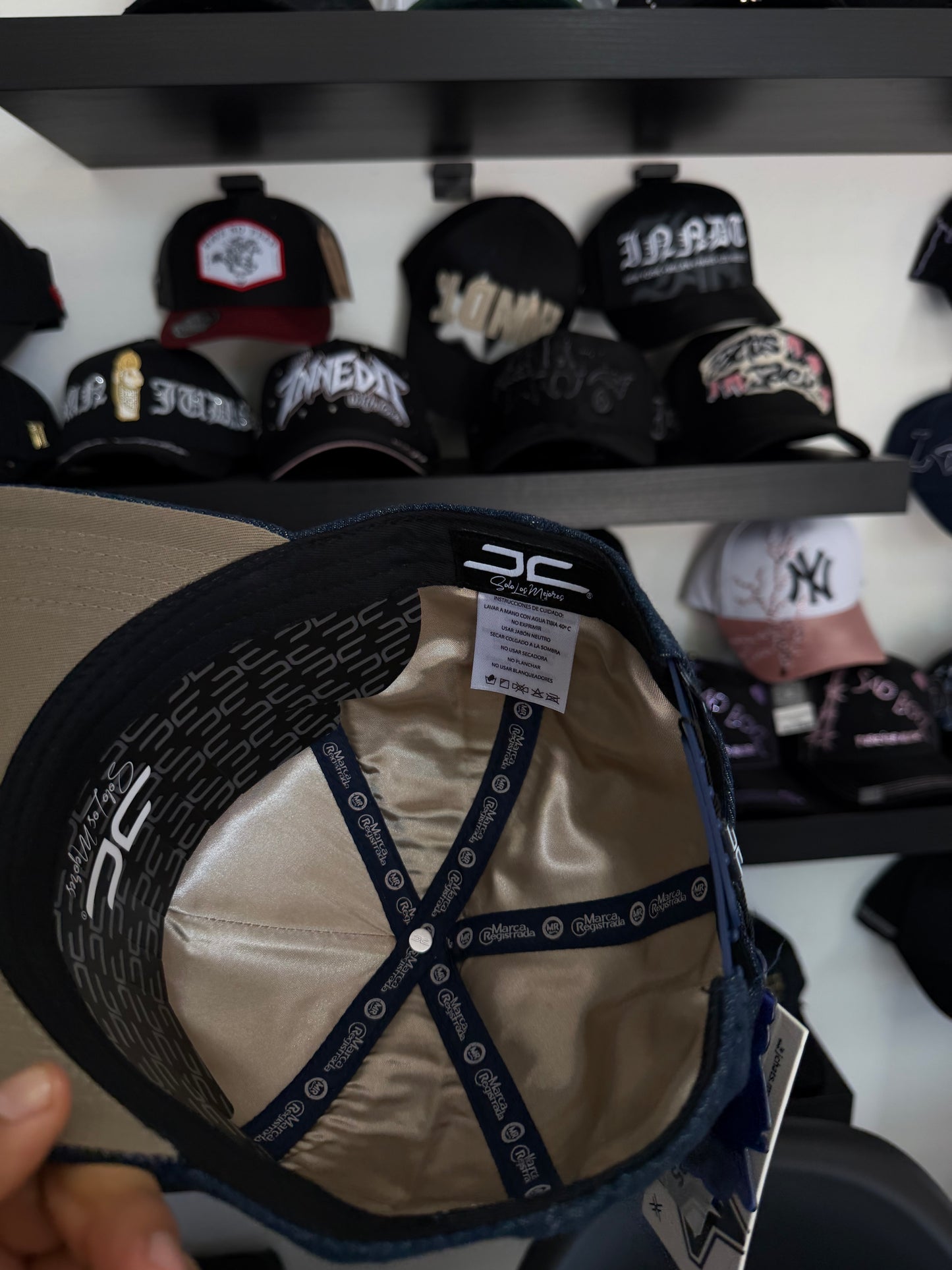 JC HATS X MARCA REGISTRADA "EMPATÍA"