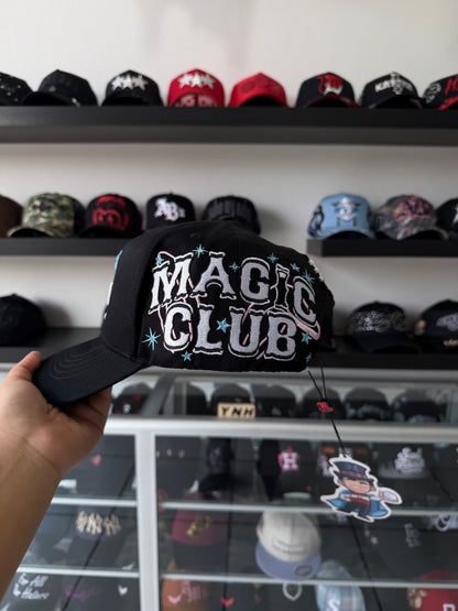31 HATS "EL MAGO"