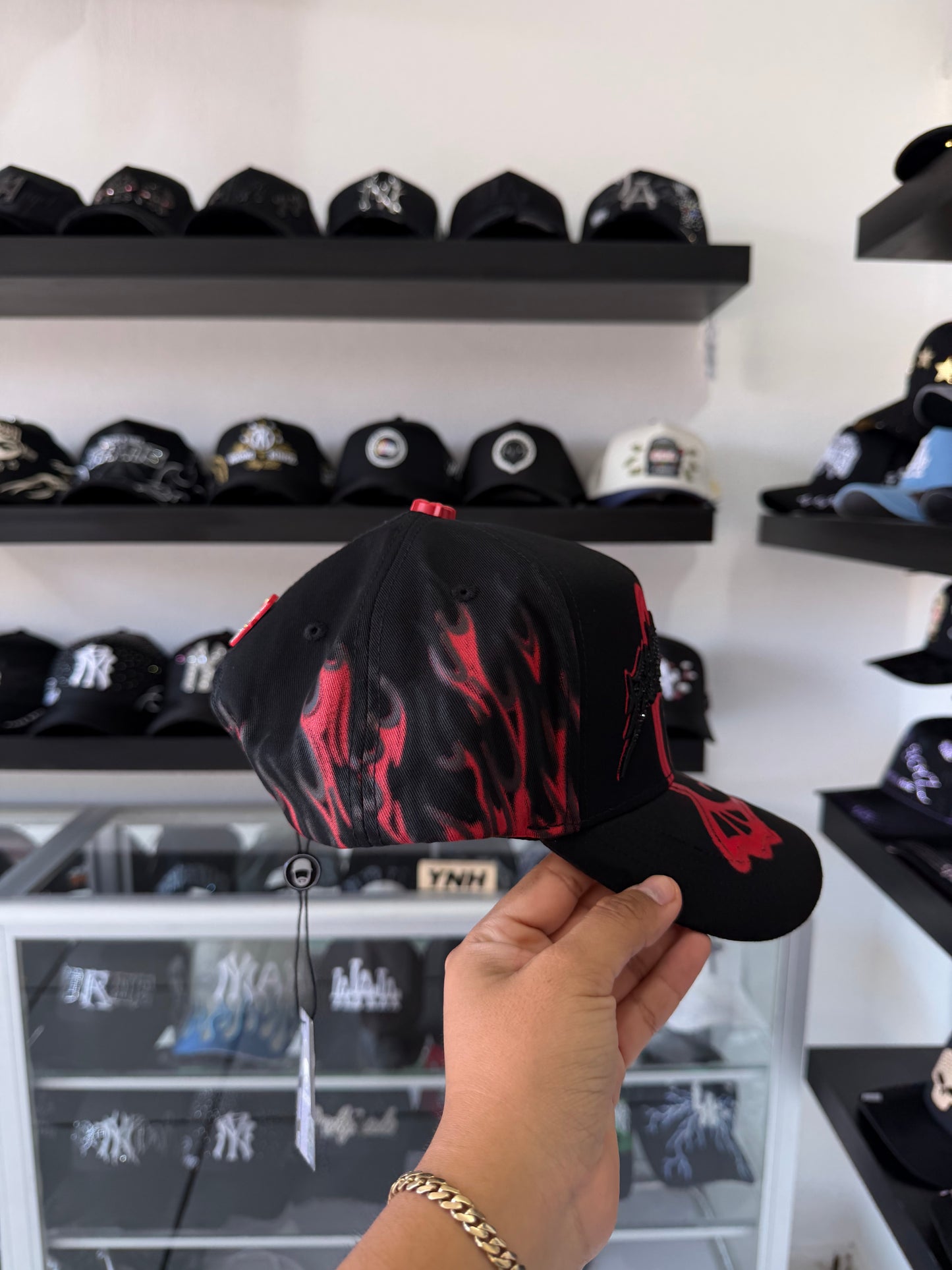 BARBAS HATS "BORN CRAZY"