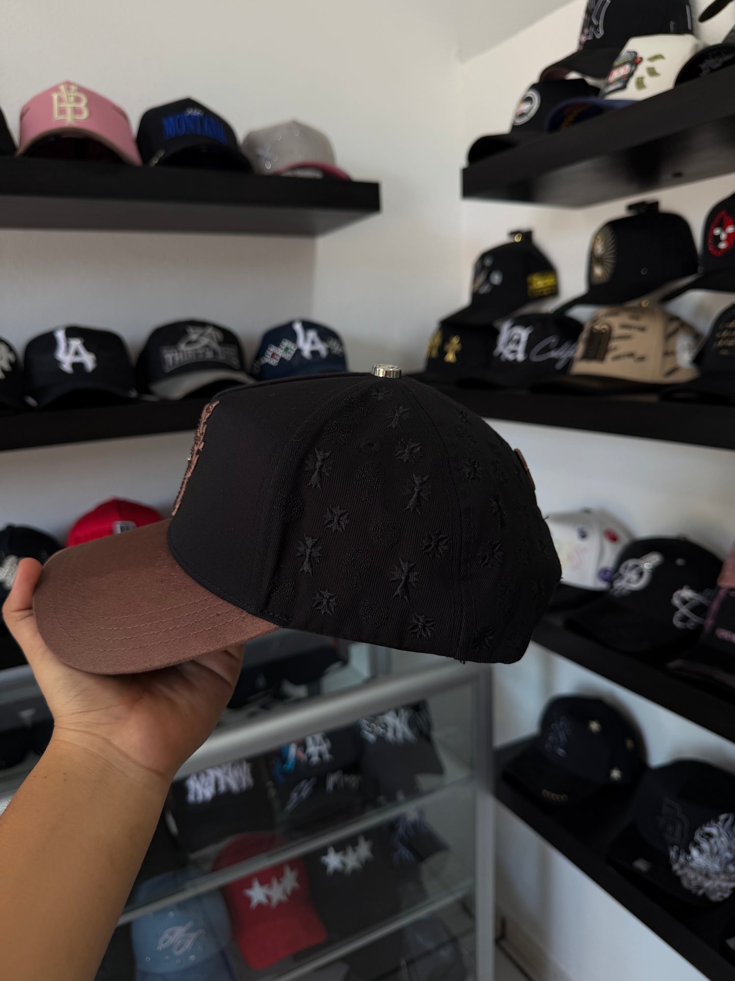 SOMBREROS BARBAS "B CROSS"
