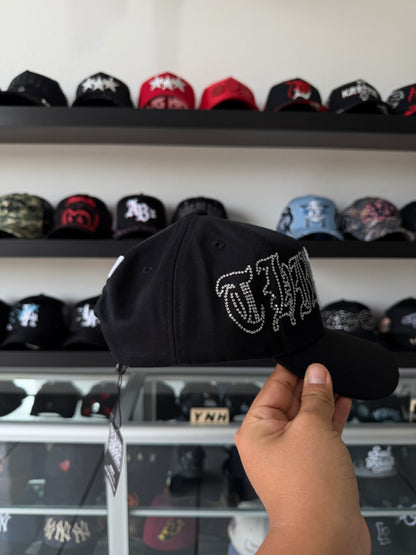 31 HATS "CRYSTALS WHITE"