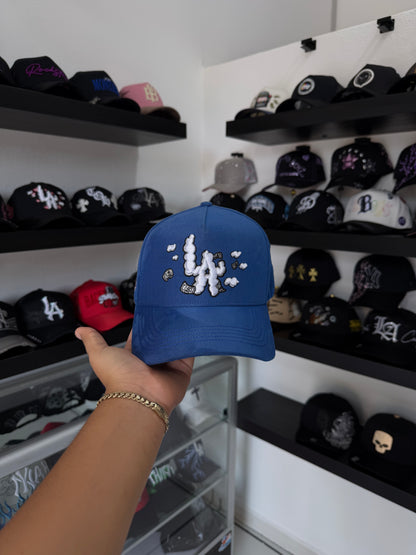 31 HATS "LA CLOUDS"