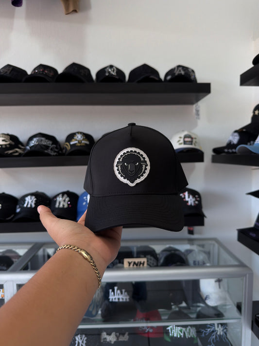 MT BRAND "OVEJA NEGRA"