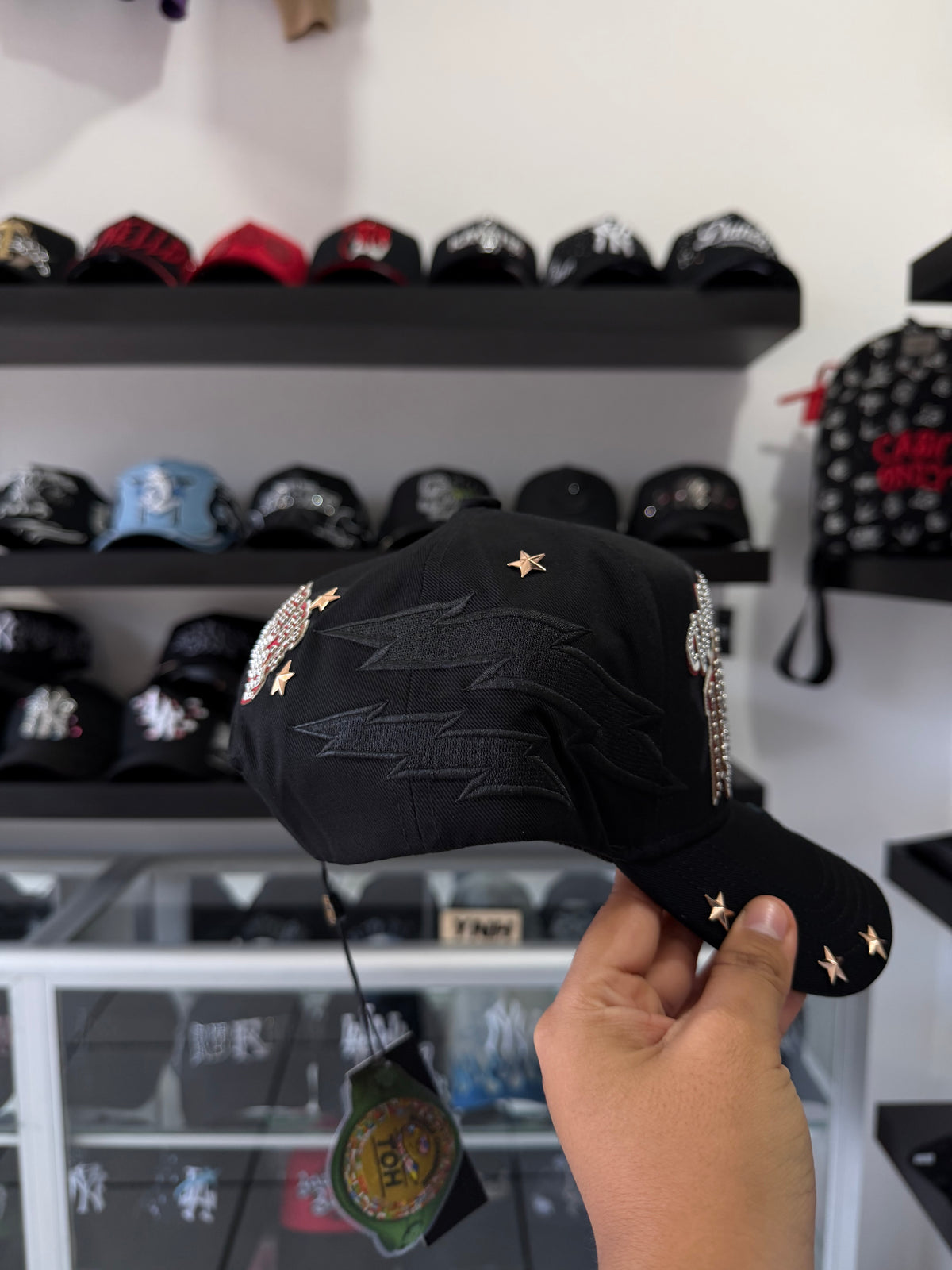 31 HATS X BENAVIDEZ FULL SET