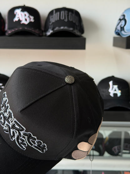 31 HATS "MURAKAMI"