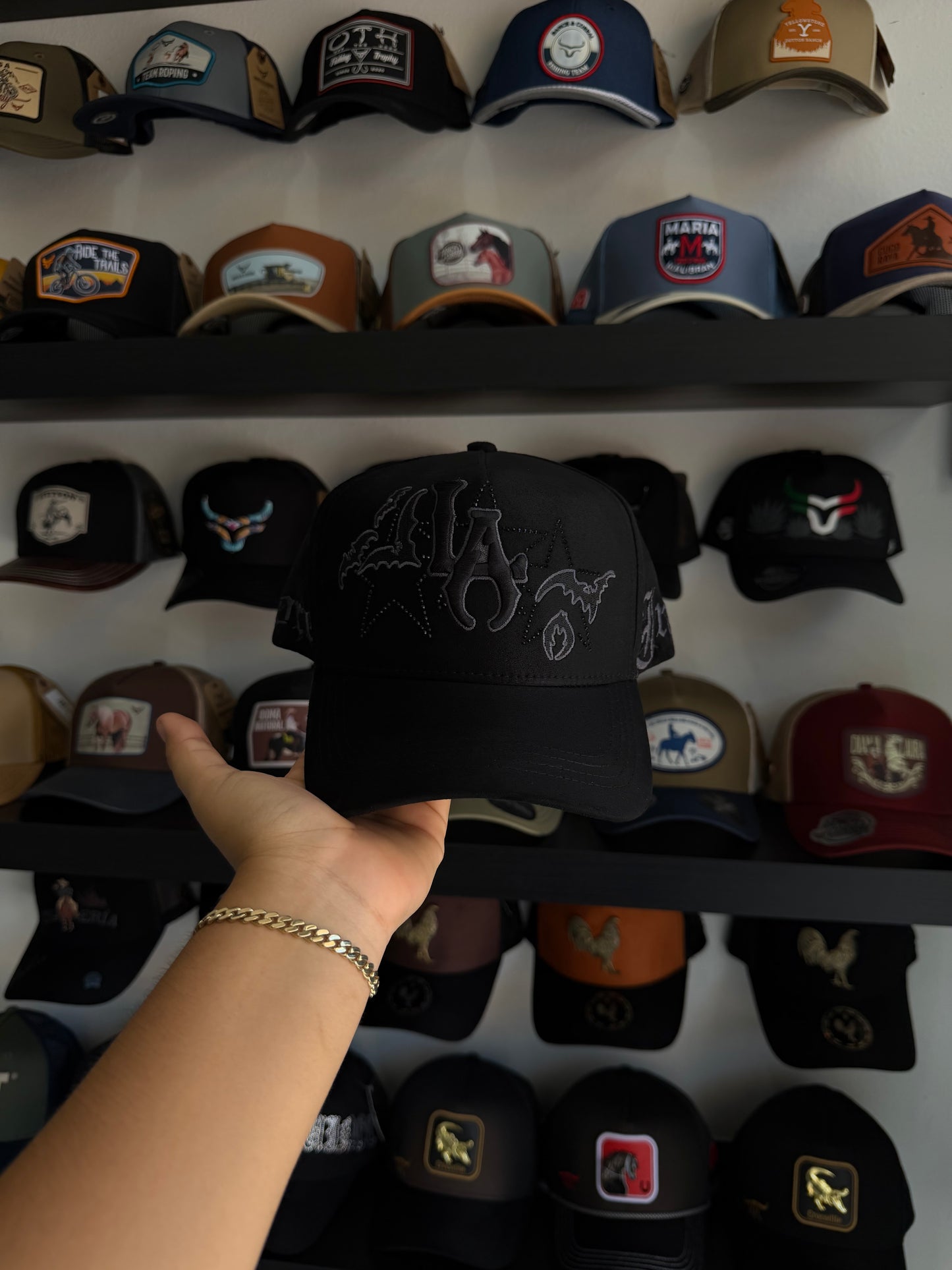 INNEDIT X ANYMORE "LA-MIRI"