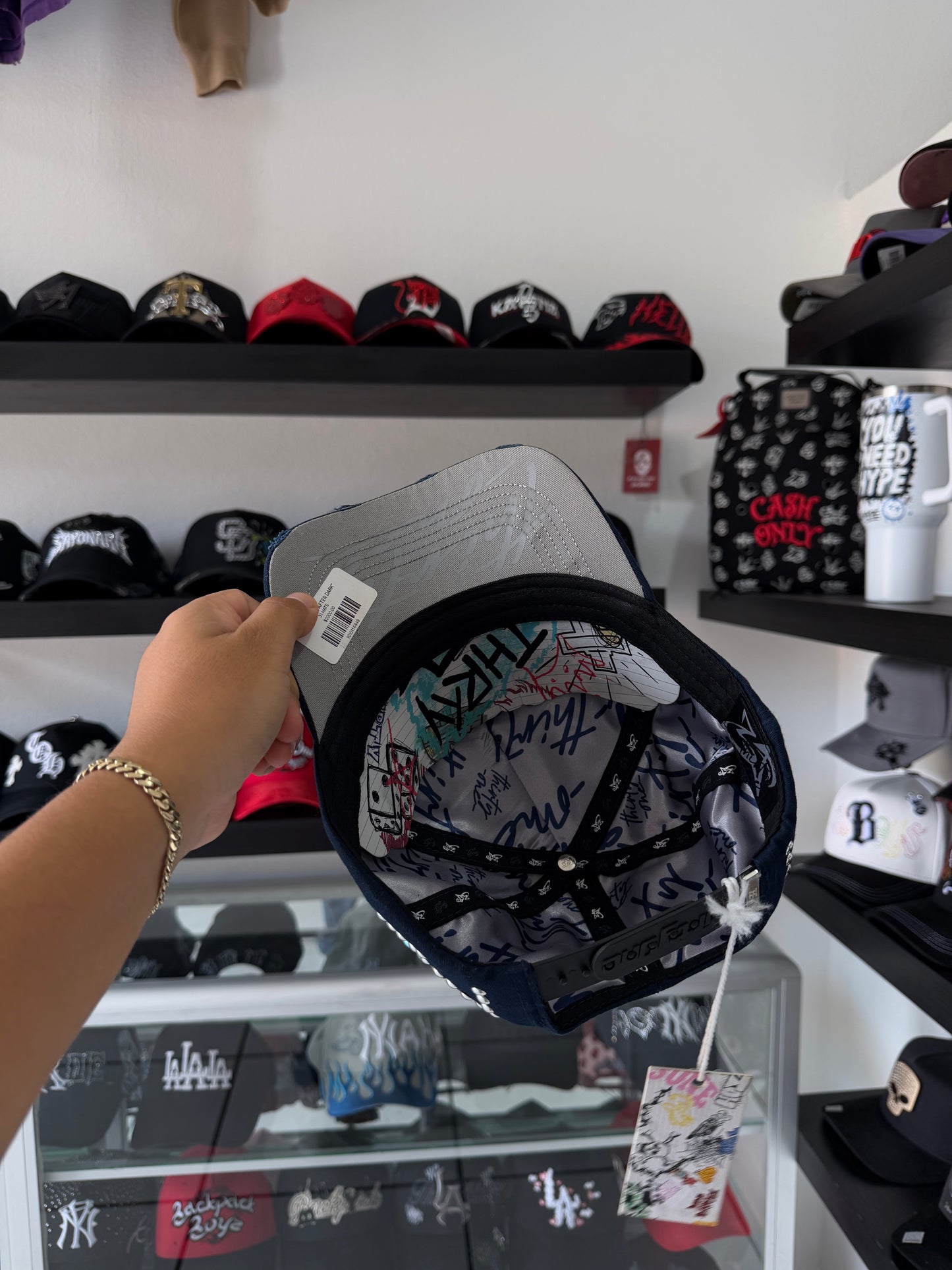 31 GORRAS "NOCHE ESTRELLADA"