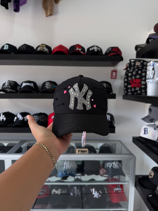31 GORRAS "NY ENAMORADO"